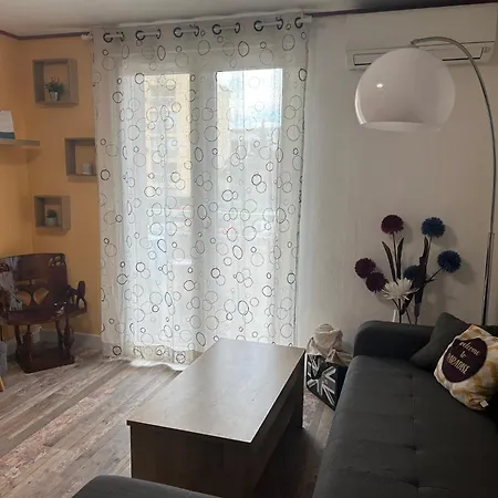 Appart,cosy,centre,plage * Saint-Raphael (Var)
